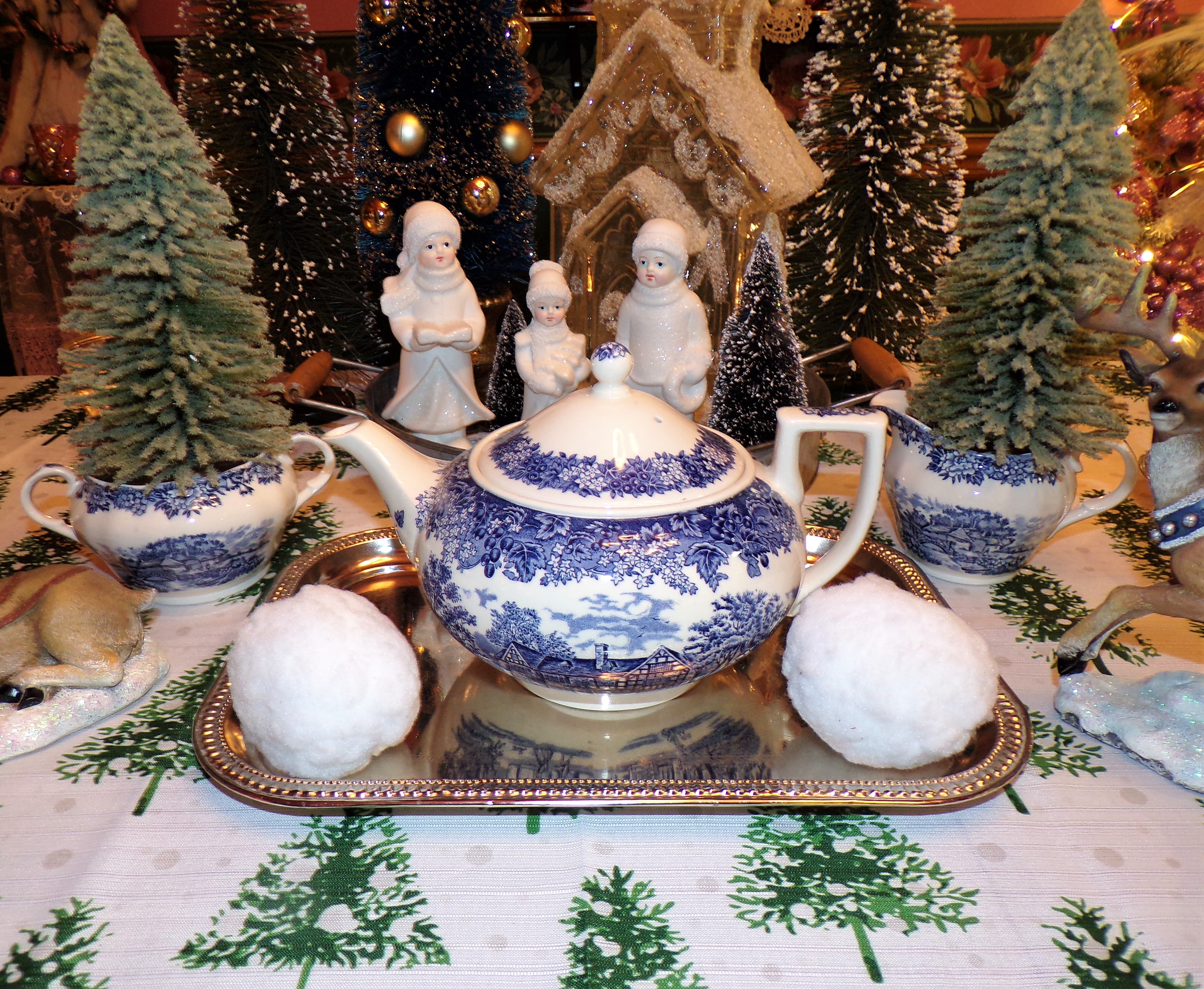 Winter Tray Decor - how to create a beautiful sparkling wonderland