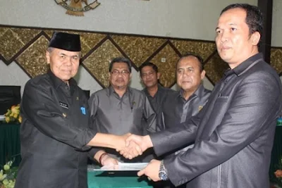 DPRD Kota Padang Harapkan Perda Izin Gangguan Berikan Jaminan Berinvestasi