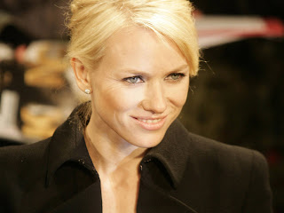 Free Non-Watermarked Wallpapers of Naomi Watts at Fullwalls.blogspot.com