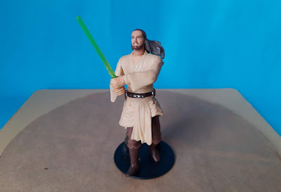 Figura de ação articulada em 5 pontos do jedi qui-gon Jinn da Star Wars, Guerra nas Estrelas 10,5cm de altura  LFL 1998 Hasbro RS 35,00