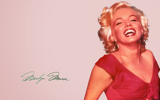 Marilyn Monroe Wallpaper