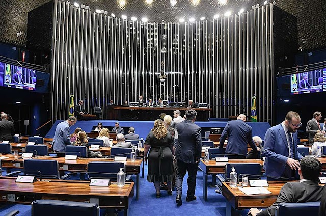 Plenário aprova nova chance para réu antes de cobrança de indenização