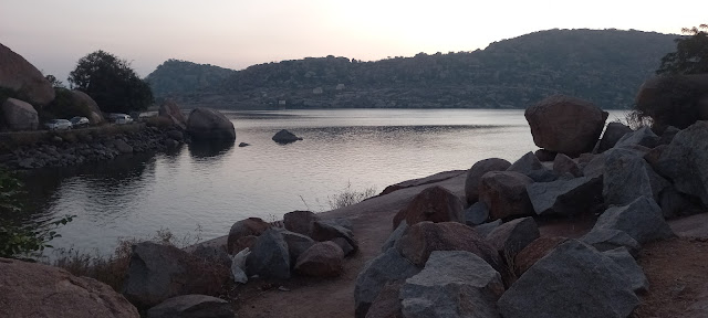 Sanapur Lake: Right before sunset