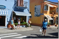 Shopping in Palua mit Brigitta und Geraldine