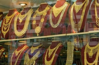 مكناس: اعتقال أفراد عصابة قاموا بالسطو على محل لبيع المجوهرات 