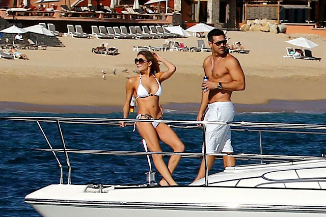 Leann Rimes in Bikini on the Yacht