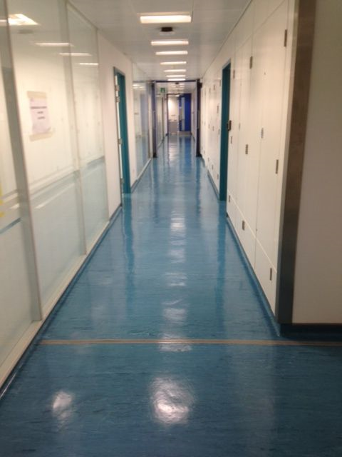 commercial floor cleaning, uk, vinyl floor