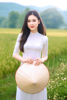 Nhan sắc 5 thí sinh được đặc cách vào bán kết Hoa hậu Việt Nam