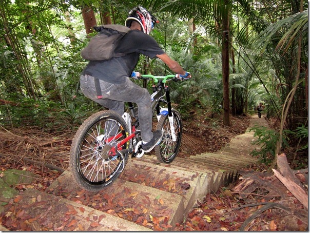 PUDIN TTG: Gunung Jerai: Cabaran Downhill Menguji 