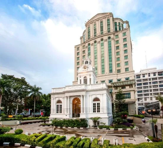 grand aston city hall hotel