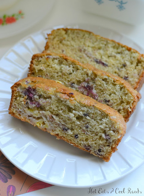 Great for breakfast or snack! Perfect for using ripe bananas and delicious with the bites of fresh blackberries! Blackberry Banana Quick Bread Recipe from Hot Eats and Cool Reads