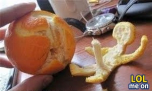 funny like a boss picture shows someone how cuts the orange like boss from "LOL me on"