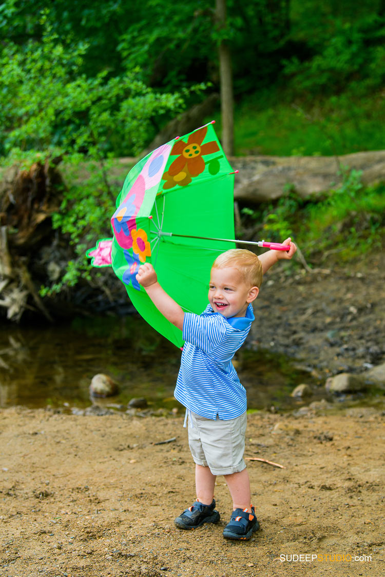 Candid Family Kids Portrait Outdoors Spring Summer Nature by SudeepStudio.com Ann Arbor Dexter Family Portrait Photography