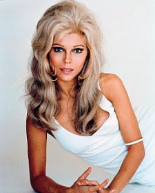 Nancy Sinatra Hot Pictures