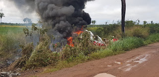 Avião cai e explode na BR-135 no Maranhão; piloto morreu carbonizado