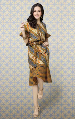 Dress batik pesta elegan hijab