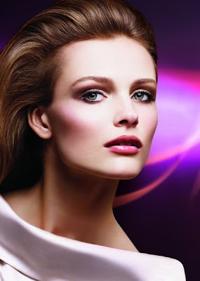  Cosmetics on Commercial Image Of Dior Spring 2009 Makeup Collection