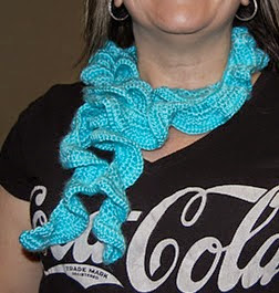 http://translate.googleusercontent.com/translate_c?depth=1&hl=es&rurl=translate.google.es&sl=en&tl=es&u=http://www.crochetgranny.com/quick-easy-crochet-swirly-scarf/&usg=ALkJrhjQTpGyNG1ChDzX9_qLkW1HoycCSw