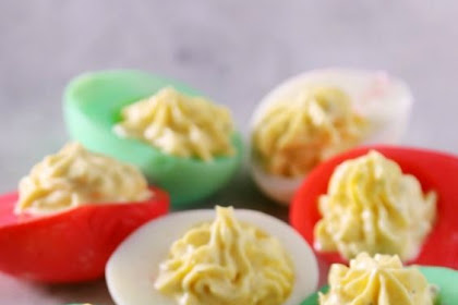 CLASSIC DEVILLED EGGS RECIPE WITH A HOLIDAY TWIST