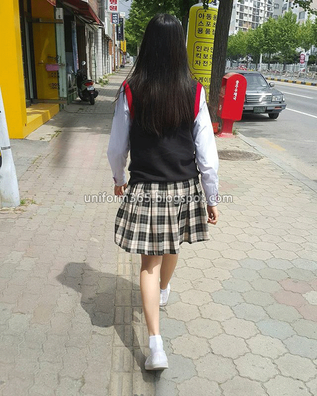 韩国女学生制服图片6 裸腿 袜子 韩国女学生制服图片 韩国女学生制服图片6 裸腿 袜子 韩国女学生制服图片