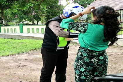 Alasannya Lucu Womenia Cantik Jaman Now Ketika Ditilang Polisi