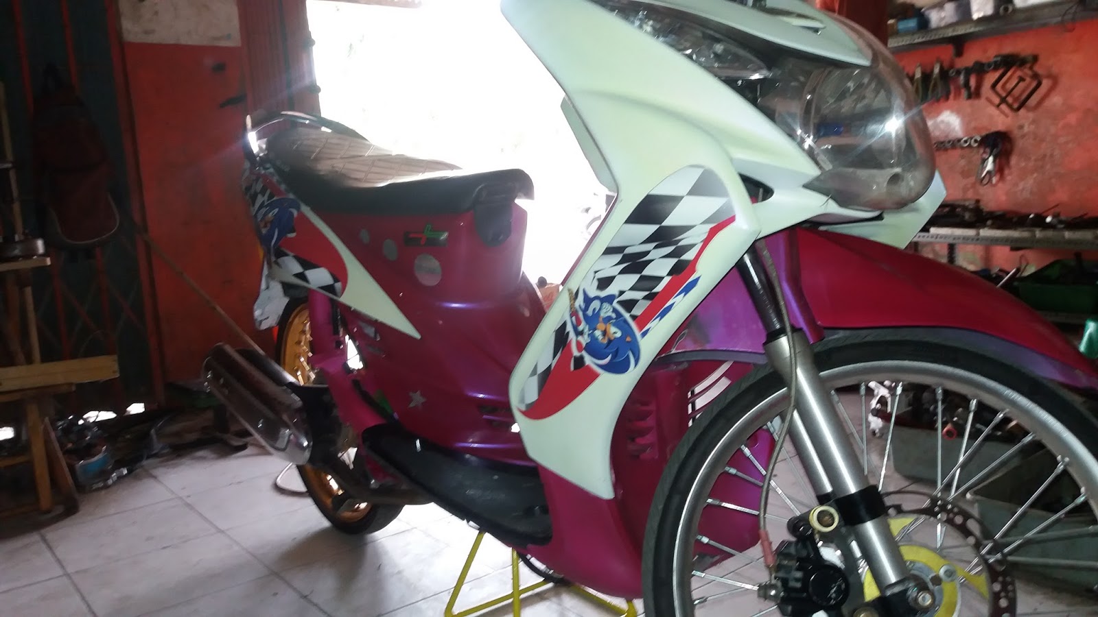 Download 92 Modifikasi Motor Mio Indonesia Terbaru Dan Terkeren