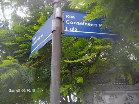 Oficializada a esquina do lixo no acesso ao Parque Cruz Aguiar