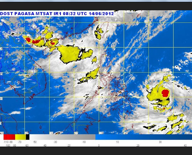 Billboards Rolled Down as Typhoon Buchoy Closes In on Philippines