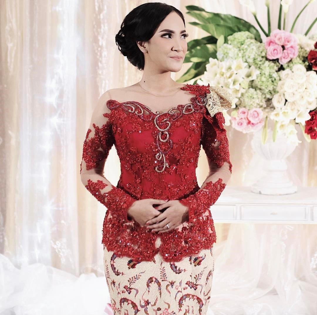 17 Model Baju Kebaya Modern Untuk Wanita Gemuk Agar 