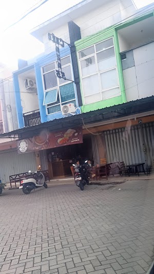  Kafe Berkedok Penghibur, Teror Malam yang Mengganggu Lingkungan Bimbel Pare, Kediri