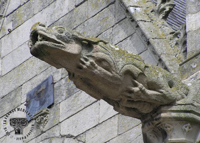 JOSSELIN (56) - Eglise Notre-Dame du Roncier (XIIe-XVIe siècles) (Extérieur)