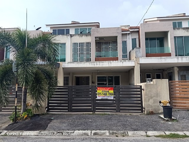 Teres 2 Tingkat [22x85 ft] Di Casa Lapangan Ipoh Untuk Dijual