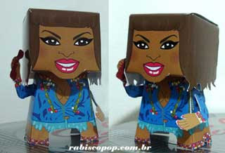 Beyonce Papercraft