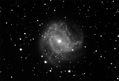 M83 - Barred Spiral Galaxy in Hydra  - 300 sec. exposure