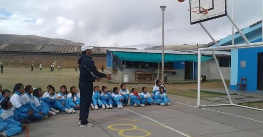 Conoce la historia del primer venezolano contratado como profesor en Huancayo - Junín