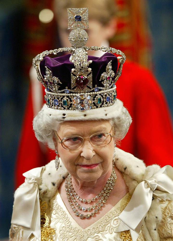 when was queen elizabeth ii crowned. queen elizabeth 2 crown. queen