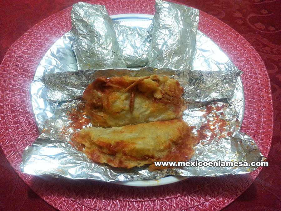 Tamales en papel aluminio