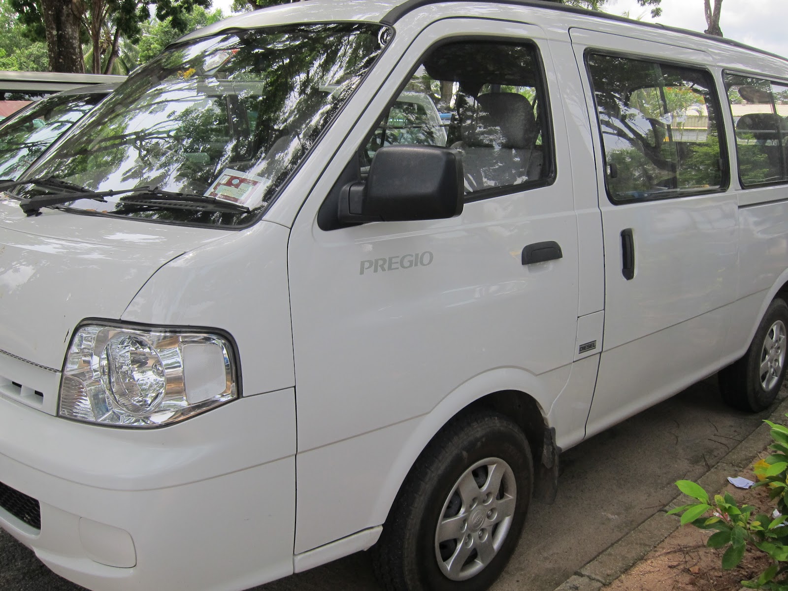 al falah rental: 11 Seater Kia Pregio Langkawi