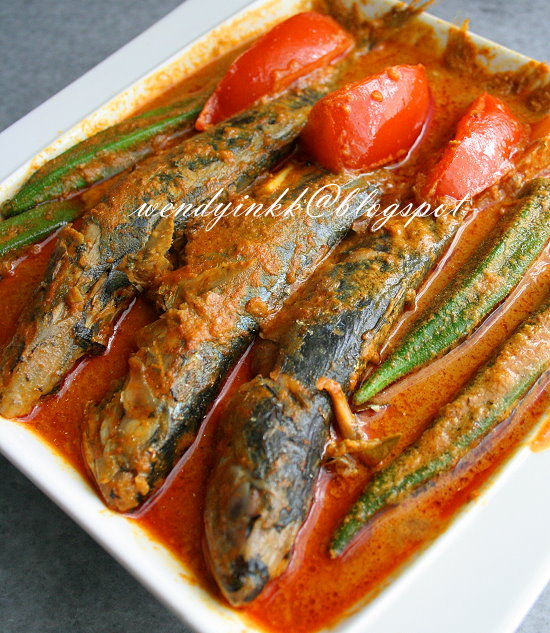 Table for 2.... or more Indian Mackerel Curry ~ Gulai Ikan Temenung