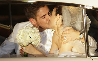 Alexandre Pato with Wife