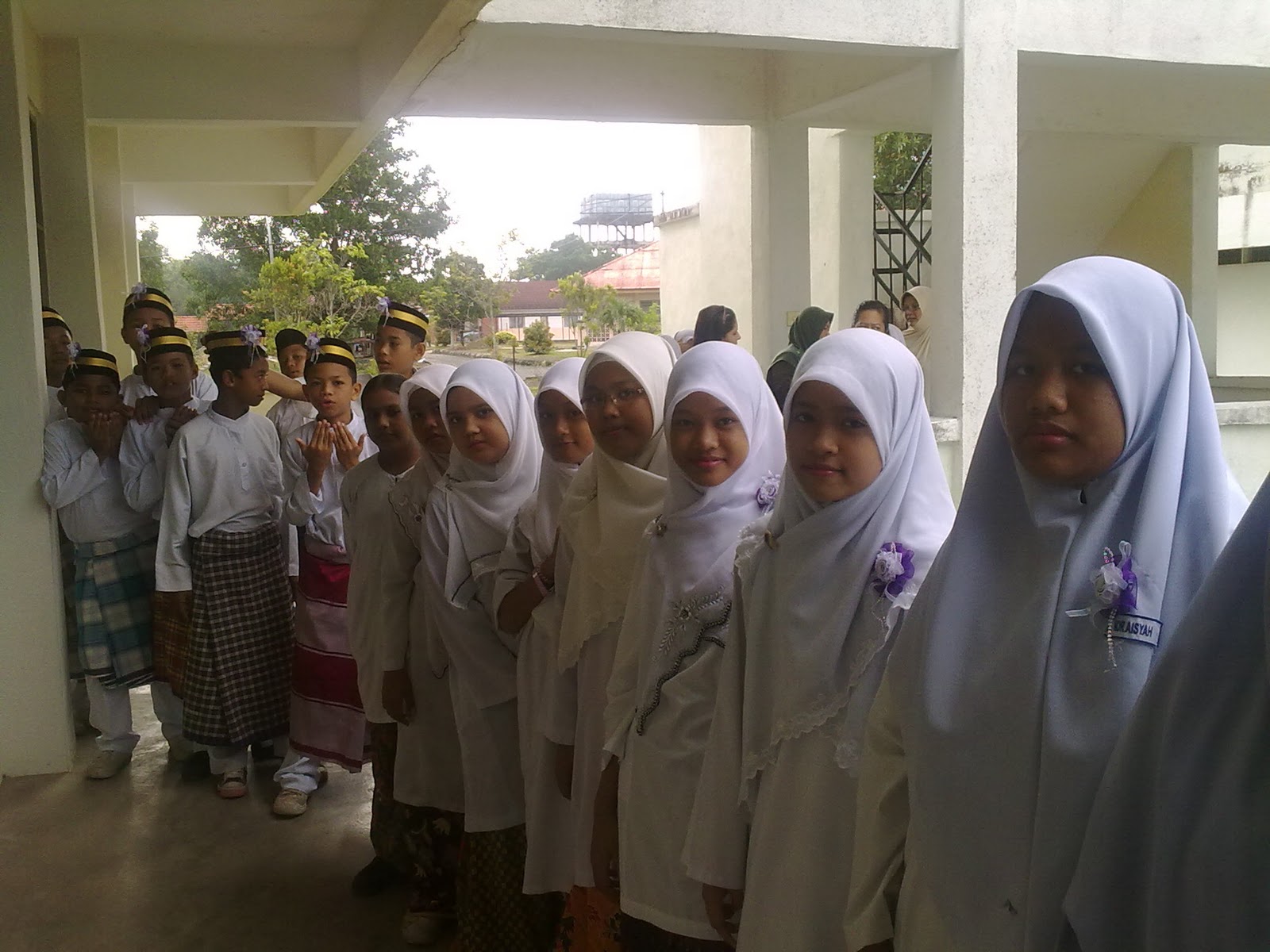 Contoh-contoh Karangan Sekolah Rendah: 2010