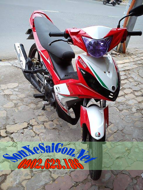 Sơn xe Exciter 2010 màu trắng đỏ tem đấu cực đẹp