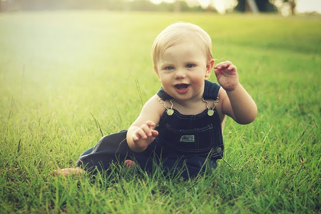 nama bayi laki laki modern tampan