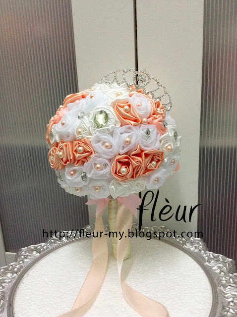 Peach and Ivory White Princess Bouquet by Fleur