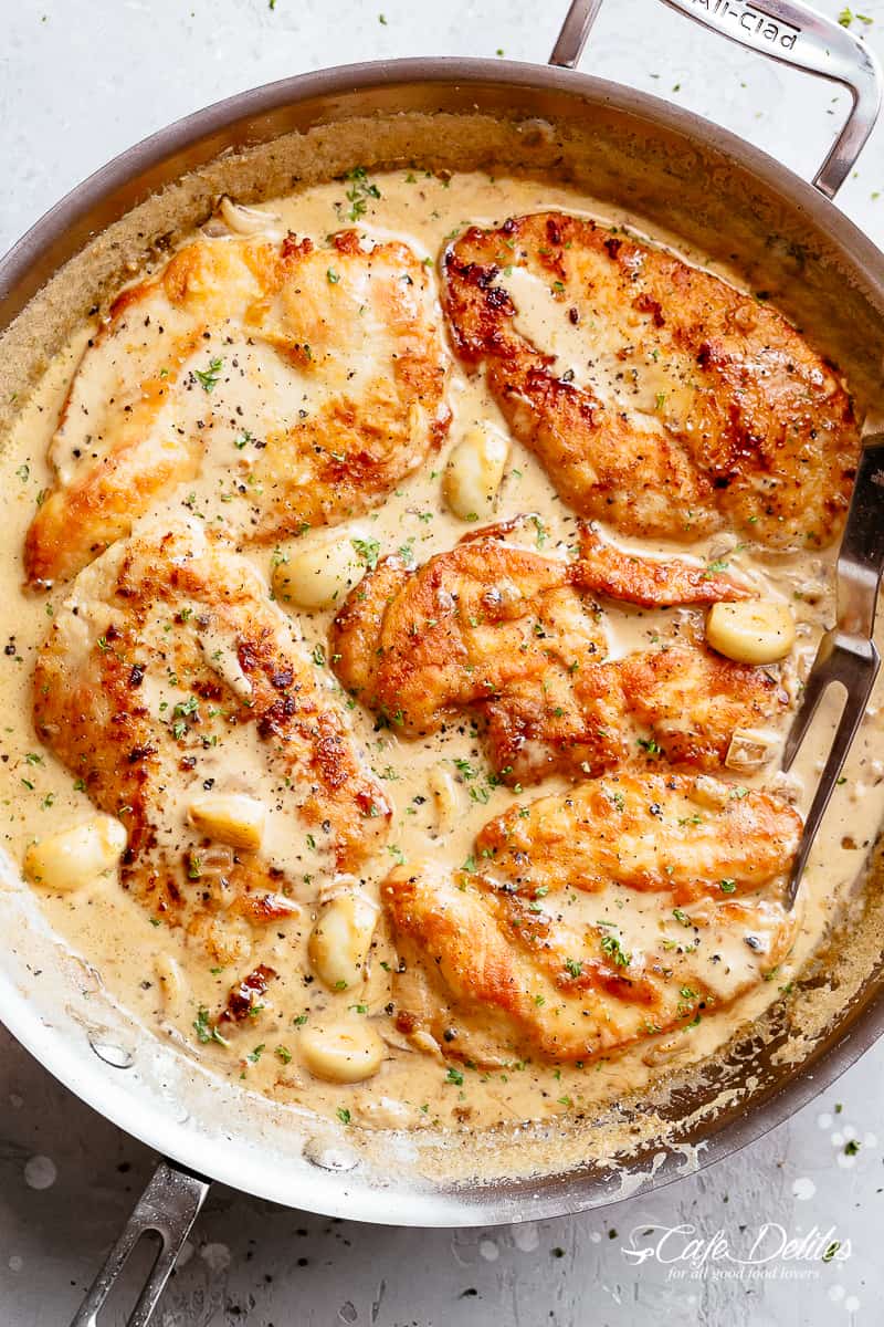 Creamy Garlic Chicken Breasts | Jessie's Food Table - 