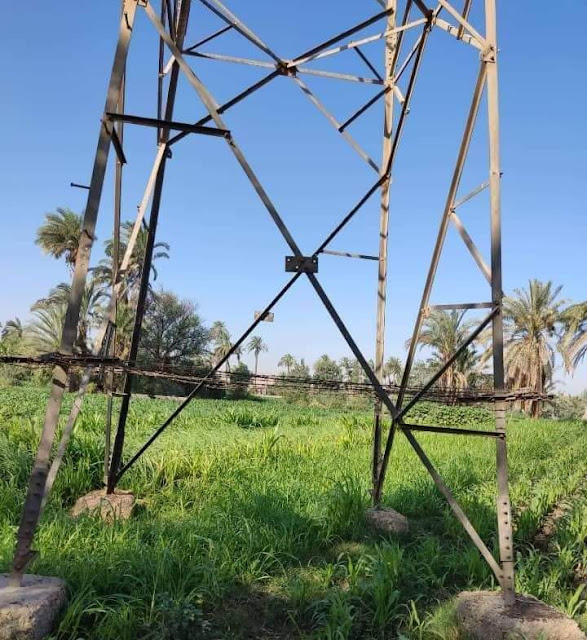 شكوى من سرقة قوائم كهرباء الضغط العالى بقرية أولاد نصير بسوهاج
