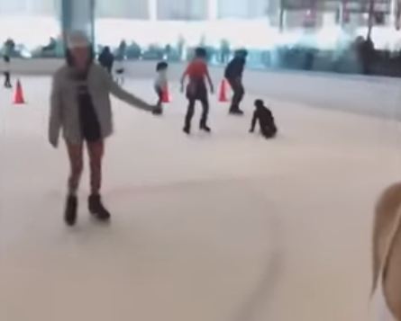 Julia Barretto Had A Wardrobe Malfunction While She Was Enjoying Skating! WATCH THIS!