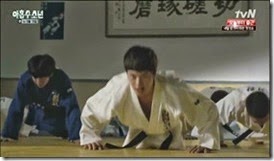 Plus.Nine.Boys.E07.mp4_000907006_thumb[1]