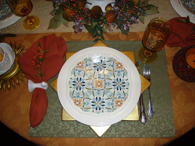 leaf patterned tablecloth