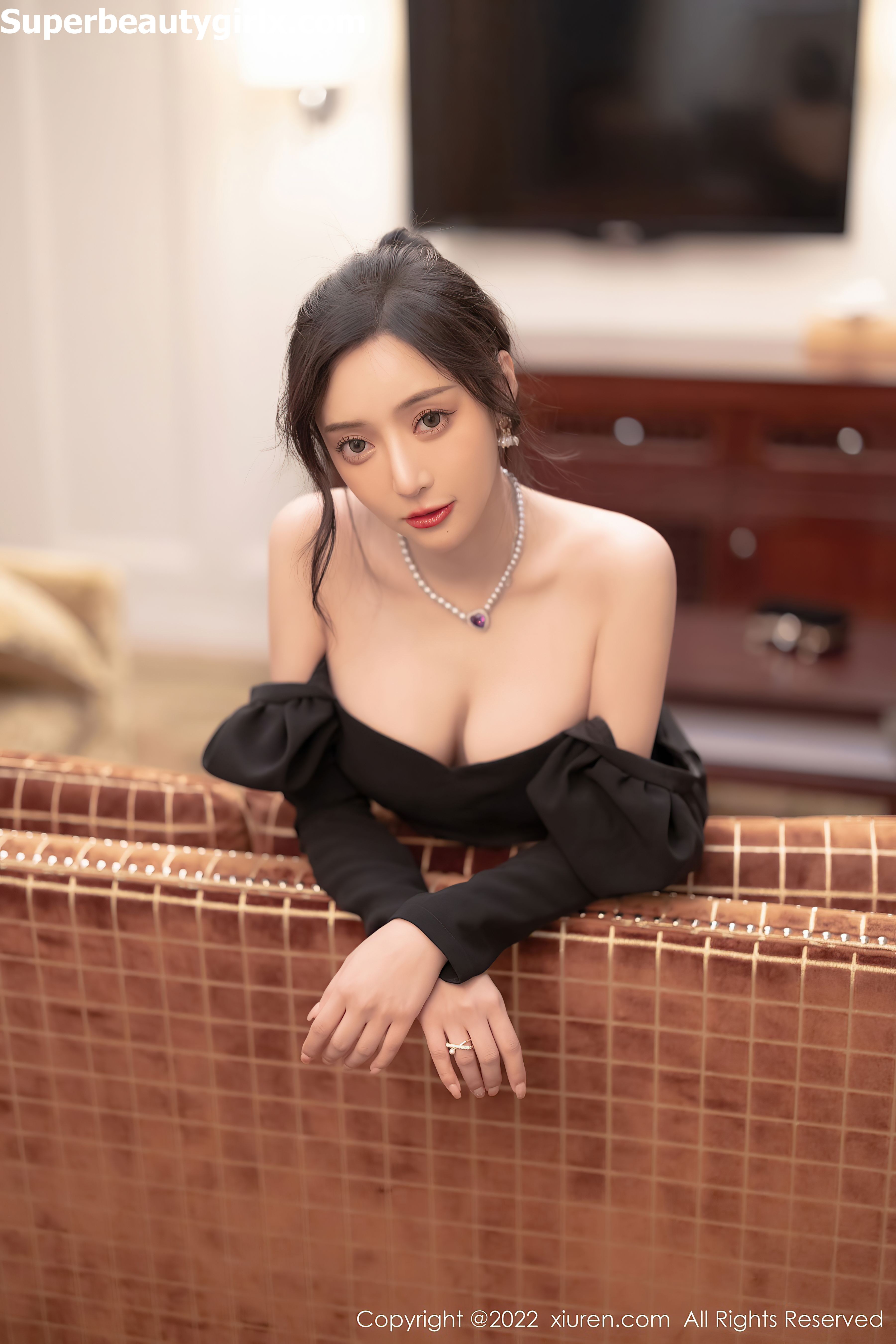 XIUREN-No.5251-Yanni-Wang-Xin-Yao-Superbeautygirlx.com